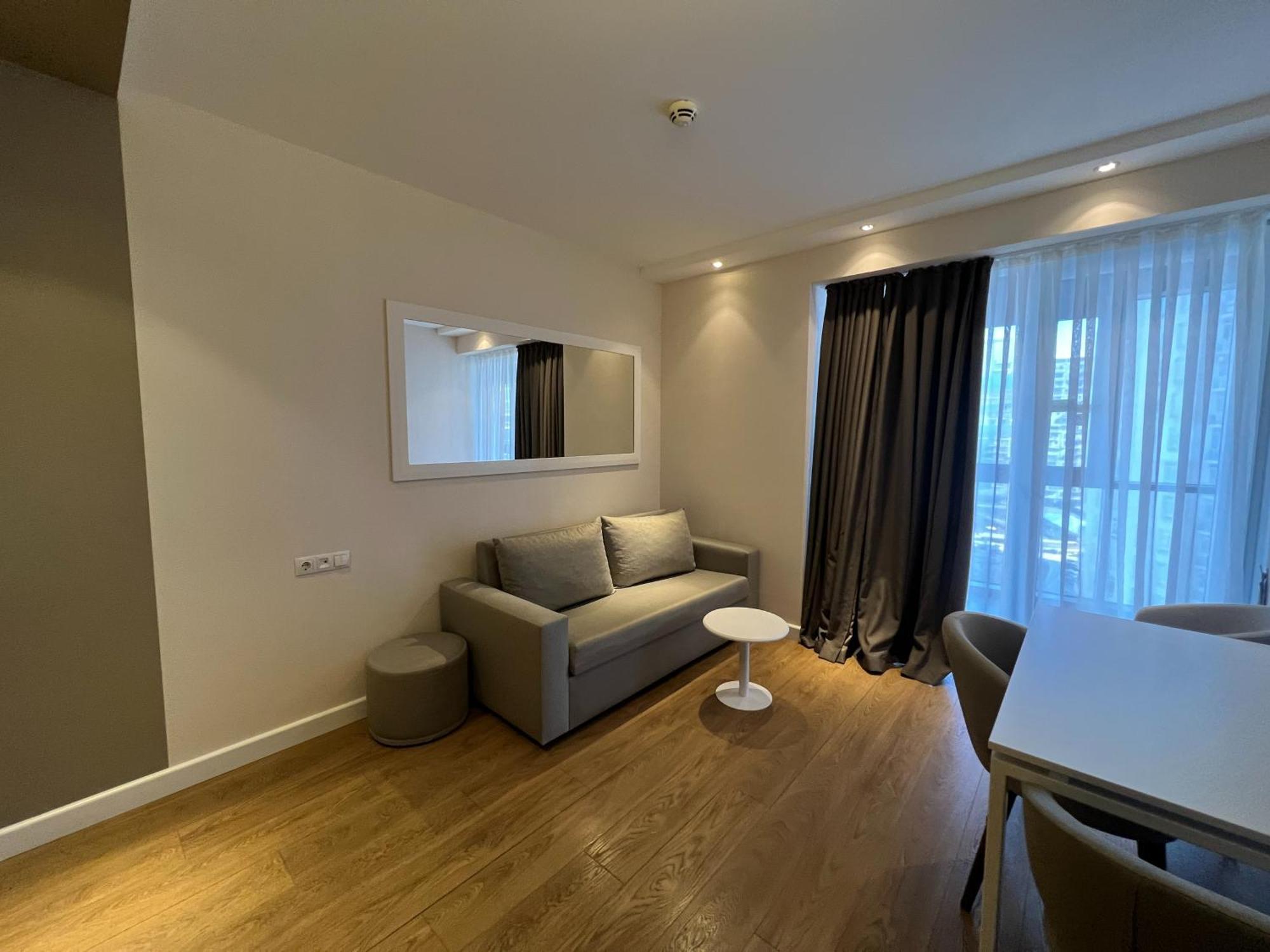 Apartment Alliance Pearl Batumi Angisa